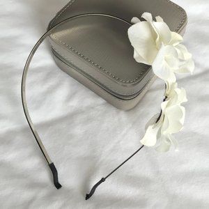 White Pearl Flower Headband